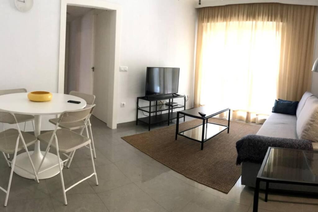 Apartamento Ac Triana Arellano Sevilla Exterior foto